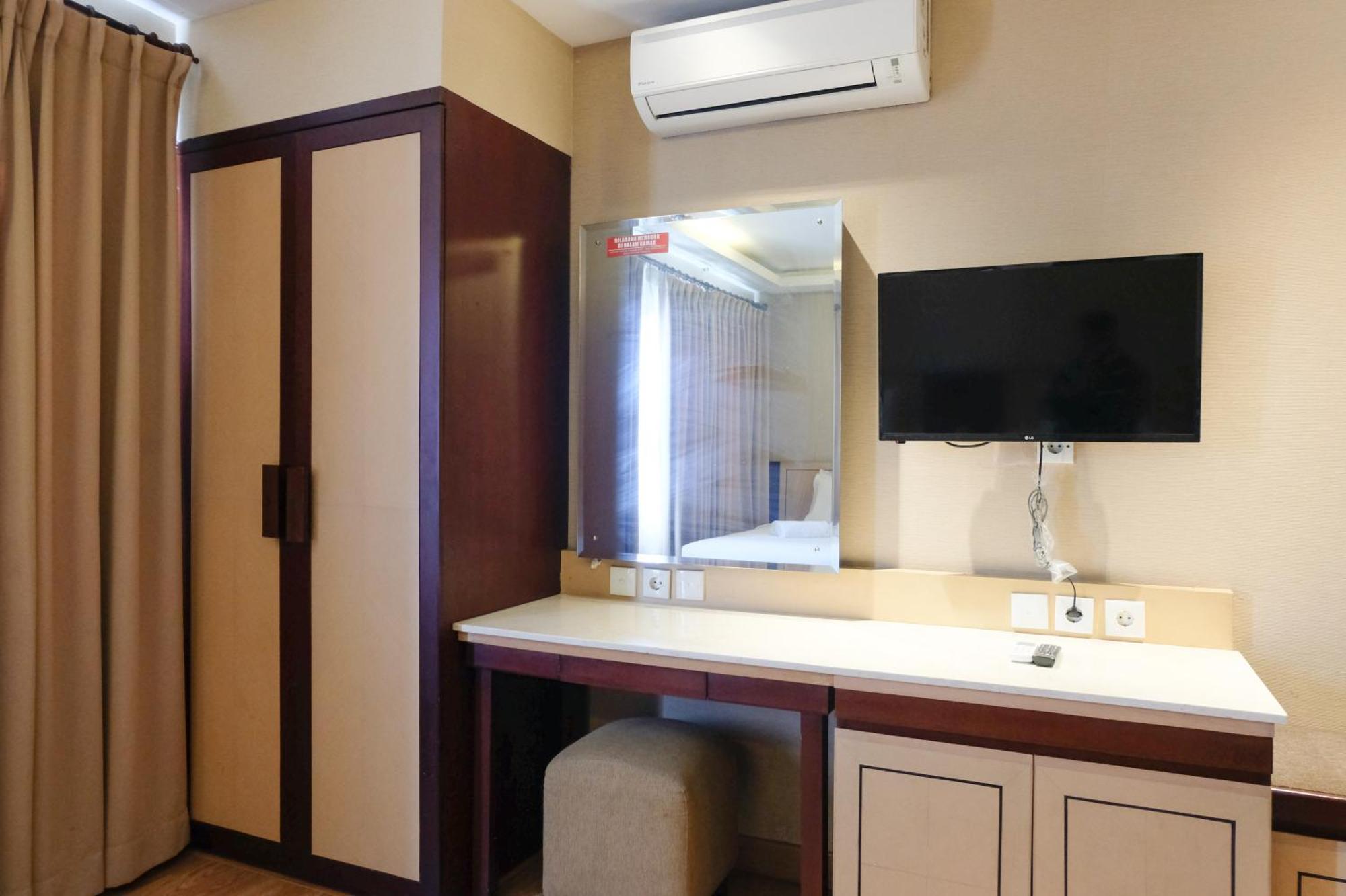 Strategic And Comfy At Grand Setiabudi By Travelio Apartemen *
